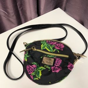 Betseyville crossbody